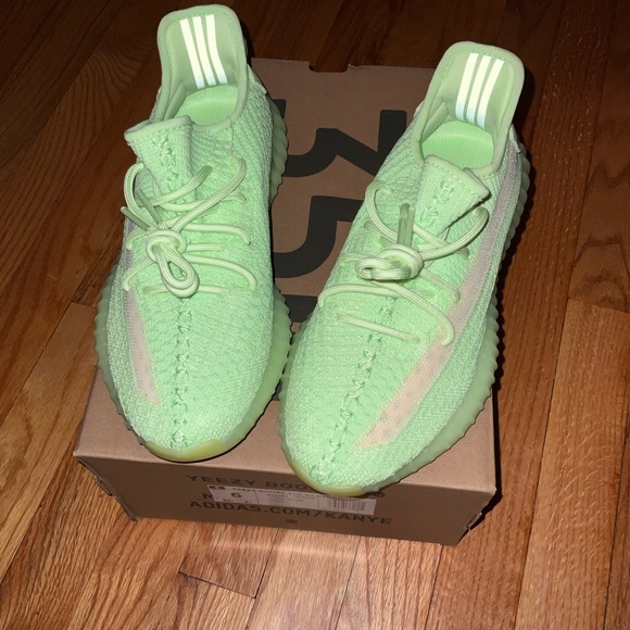 adidas gazelle silver green womens Yeezy Boost 350 V2 Onyx main image 0